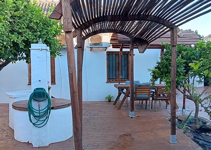Gran Casa Rural Con Patio En Encinarejo De Cordoba