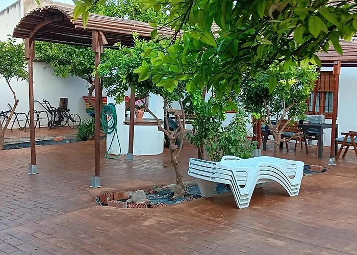Gran Casa Rural Con Patio En Encinarejo De Cordoba