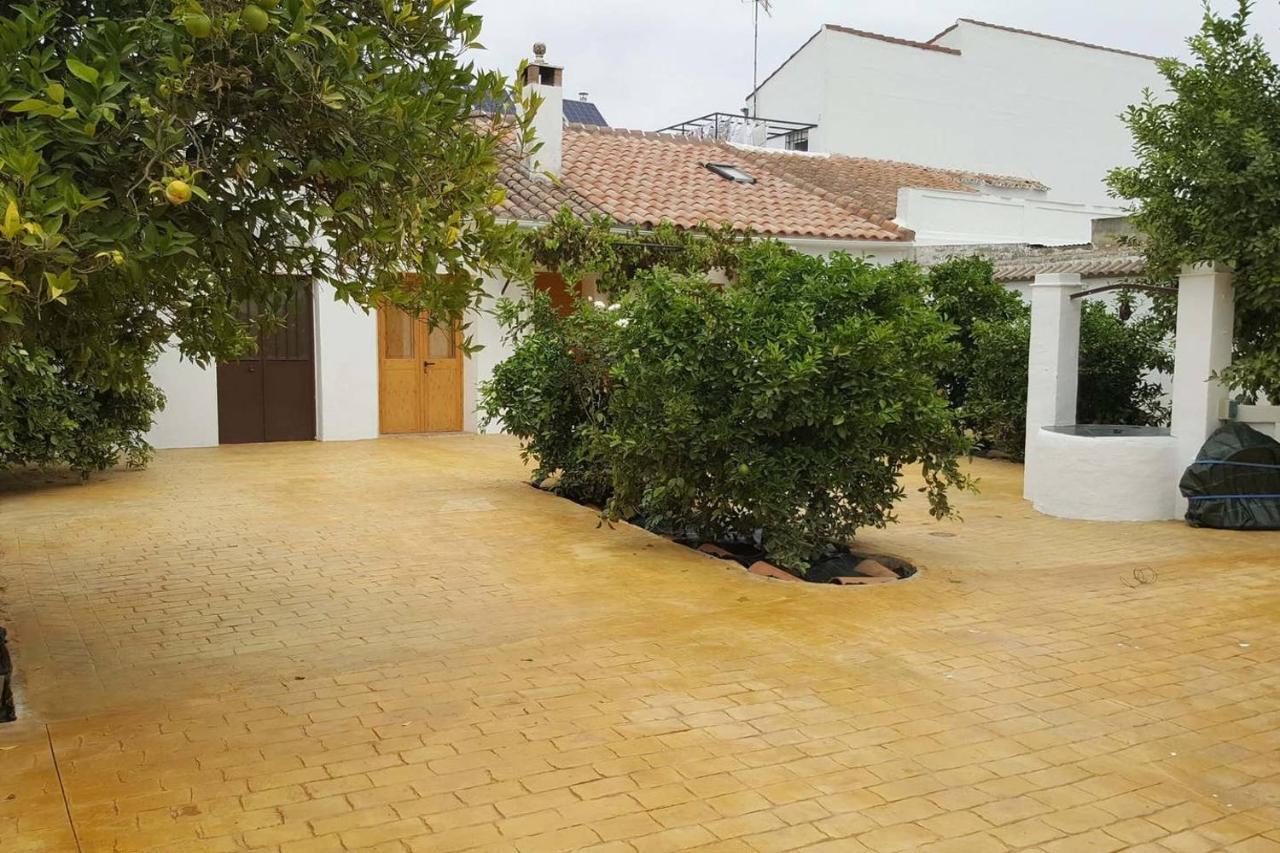 Holiday home Gran Con Patio En Encinarejo De Cordoba