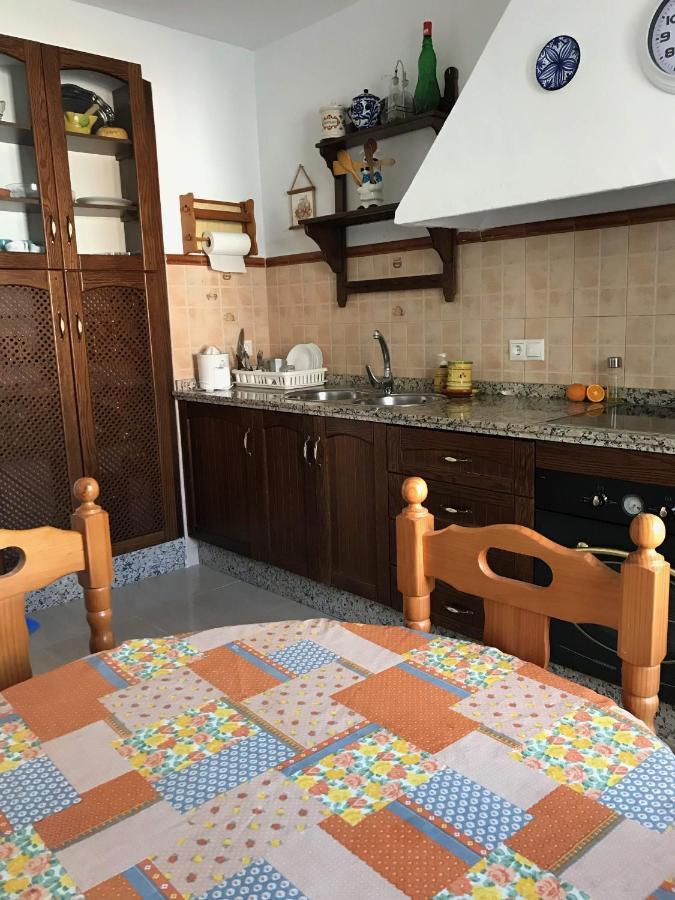 Gran Con Patio En * Encinarejo De Cordoba