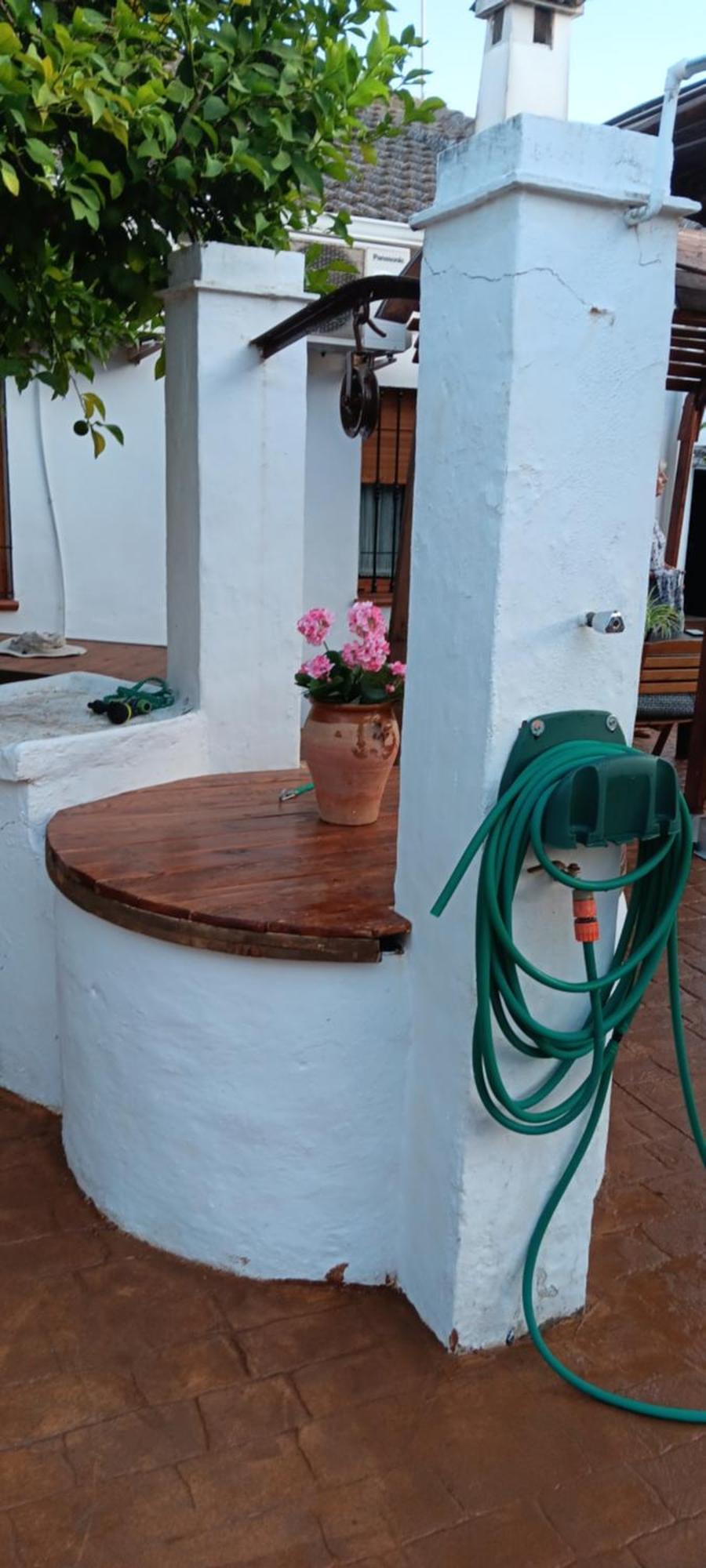 Gran Con Patio En Encinarejo De Cordoba